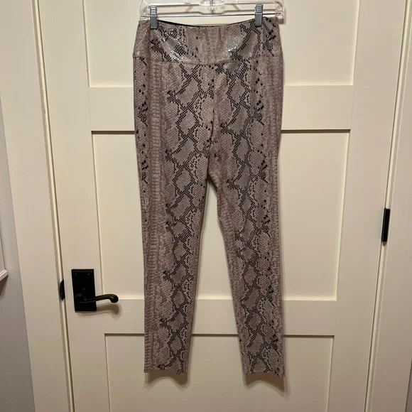 Frank Lyman Pants - Picture 1 of 6